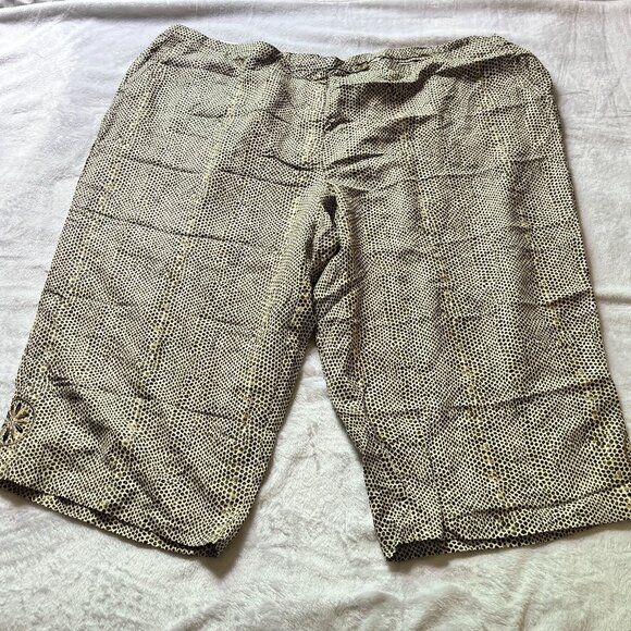 Avenue Womens Snakeskin Bermuda Shorts Size 32 Brown Linen Blend Embroidered Hem - Picture 1 of 13
